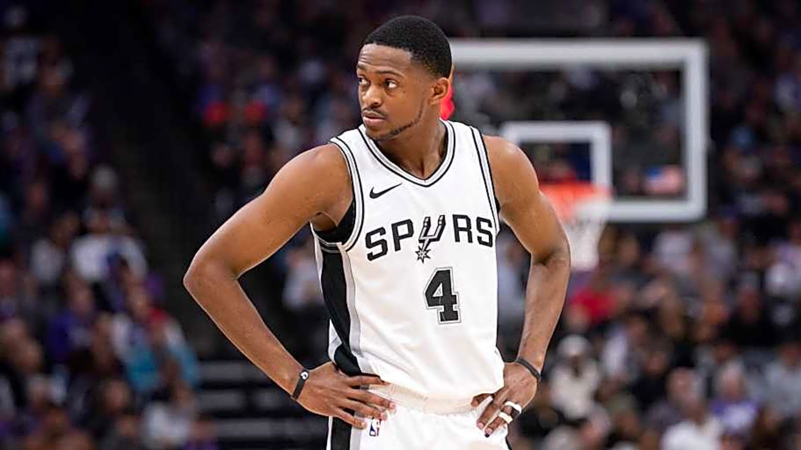 Exclusive: Spurs Star De&#39;Aaron Fox Receives Injury Update
