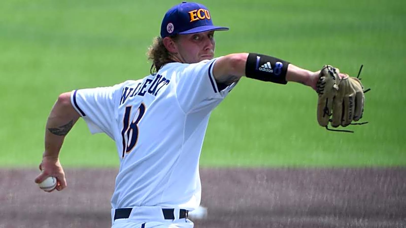 Giants Top Pitching Prospect Carson Whisenhunt Set To Make MLB Debut