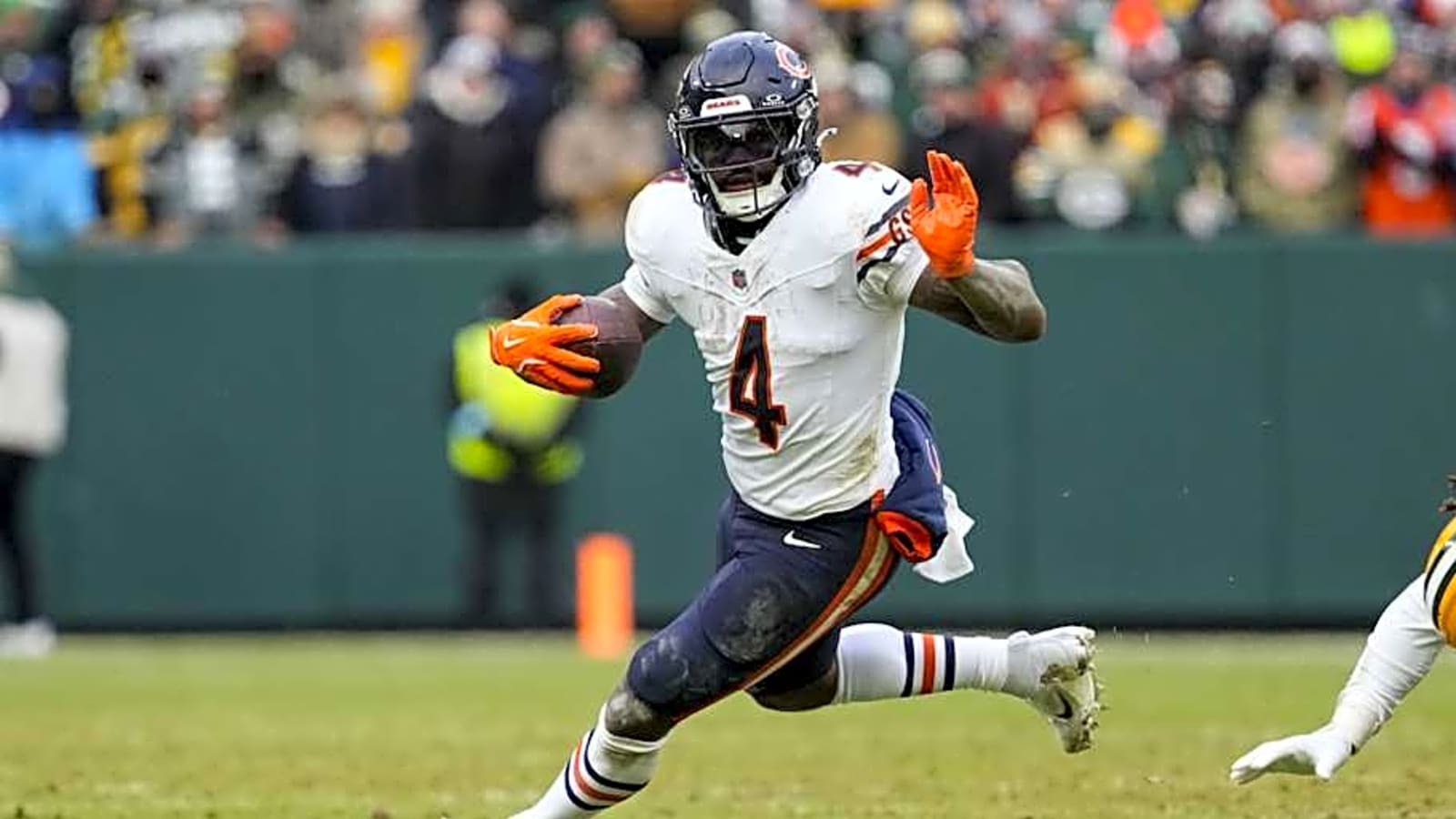 Steelers Named Trade Fit for Bears Elusive RB