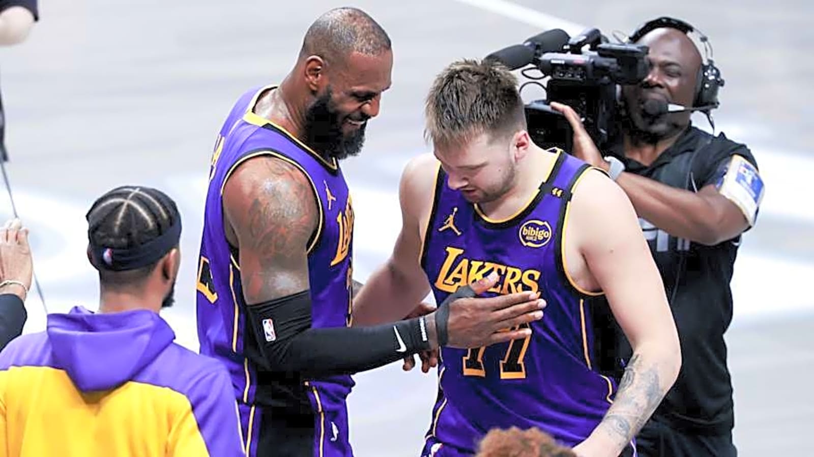 Lakers Roster Already Raising Major Red Flag Ahead of Season