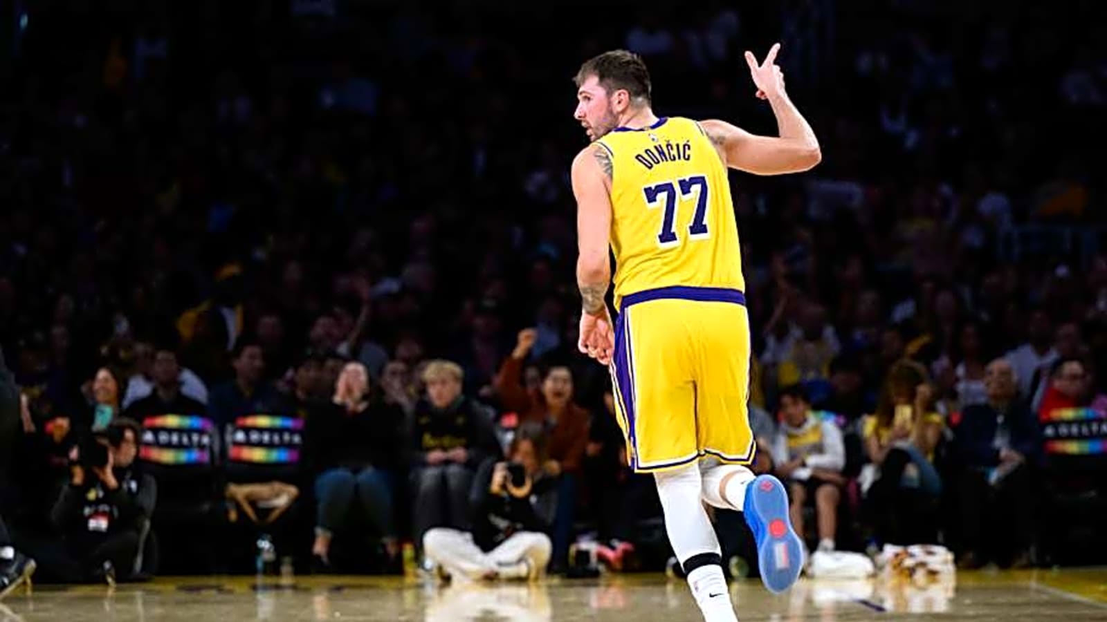 Lakers Announce Luka Doncic Injury News Ahead of Timberwolves Game