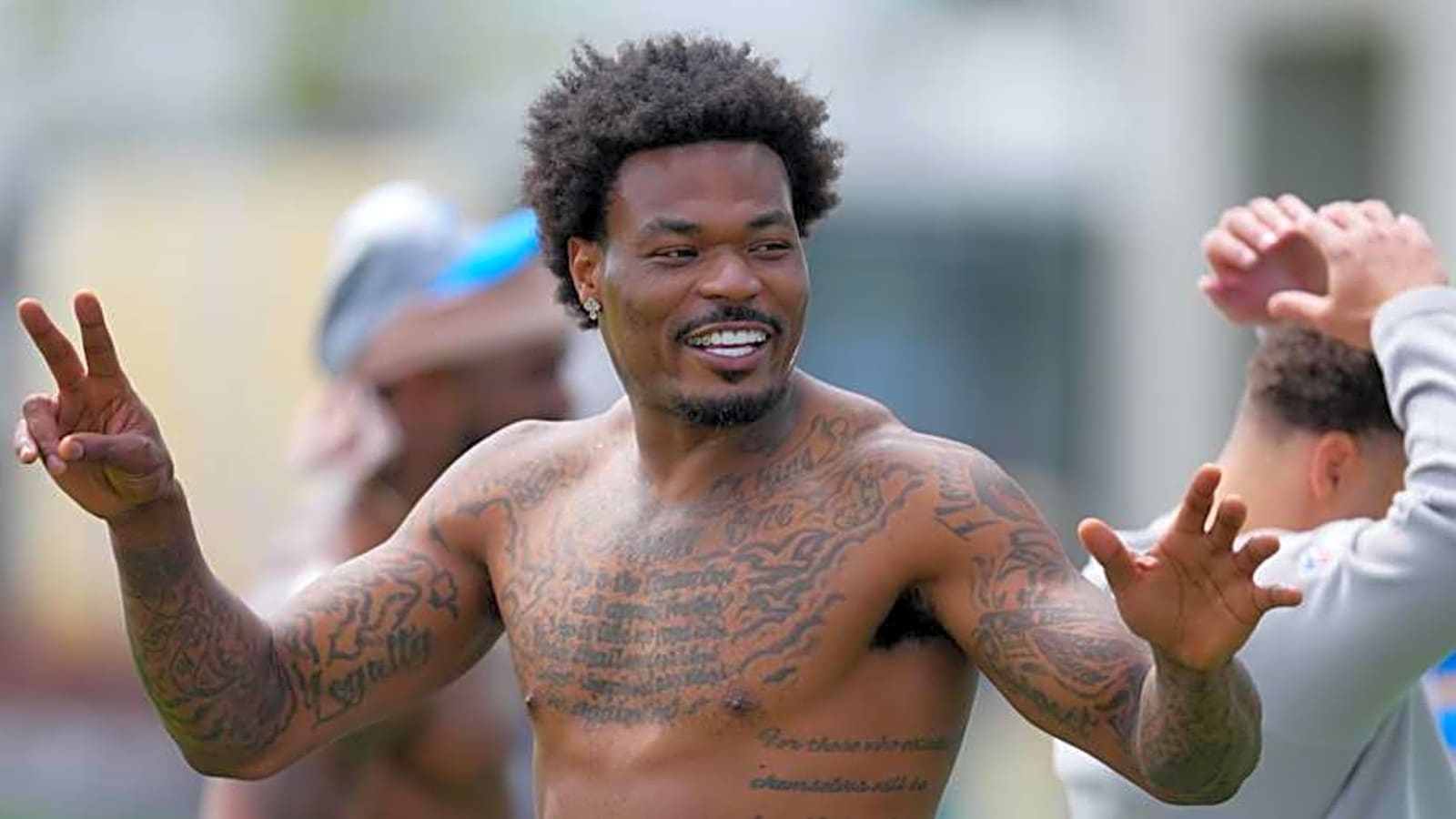 Next wave of Chargers leaders sets the example with offseason workouts together