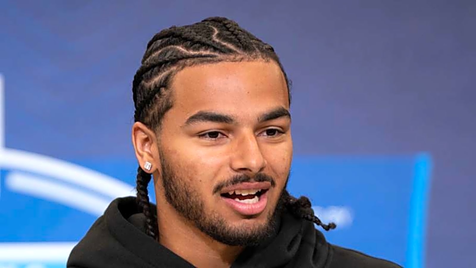 Arizona's Stukes Shooting Up Boards Ahead of 2026 NFL Draft