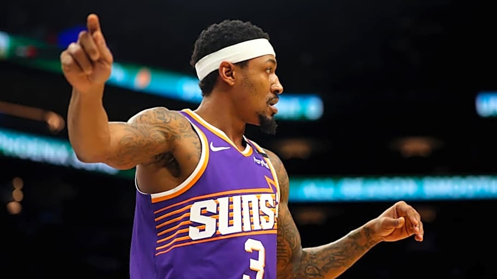 Insider Sheds Light on &#39;Complicated&#39; Bradley Beal, Suns Dilemma
