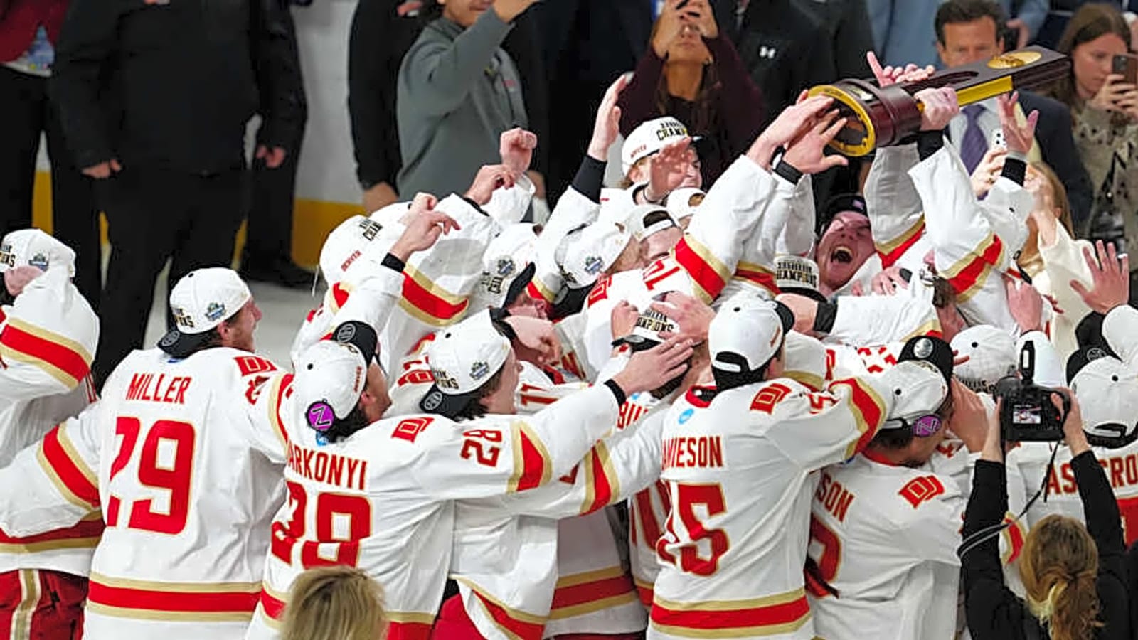 A Final Look at Frozen Four, Postseason Awards, Denver's Dynasty: Puck Drop