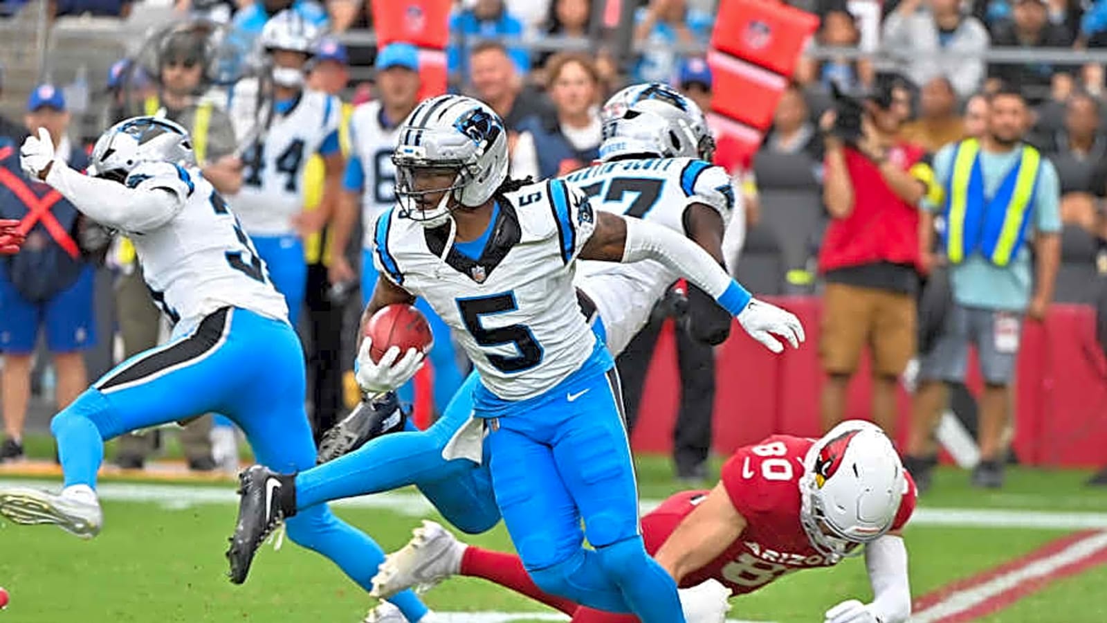 Minus Chuba Hubbard, Panthers should still exploit Dolphins&#39; shoddy run defense