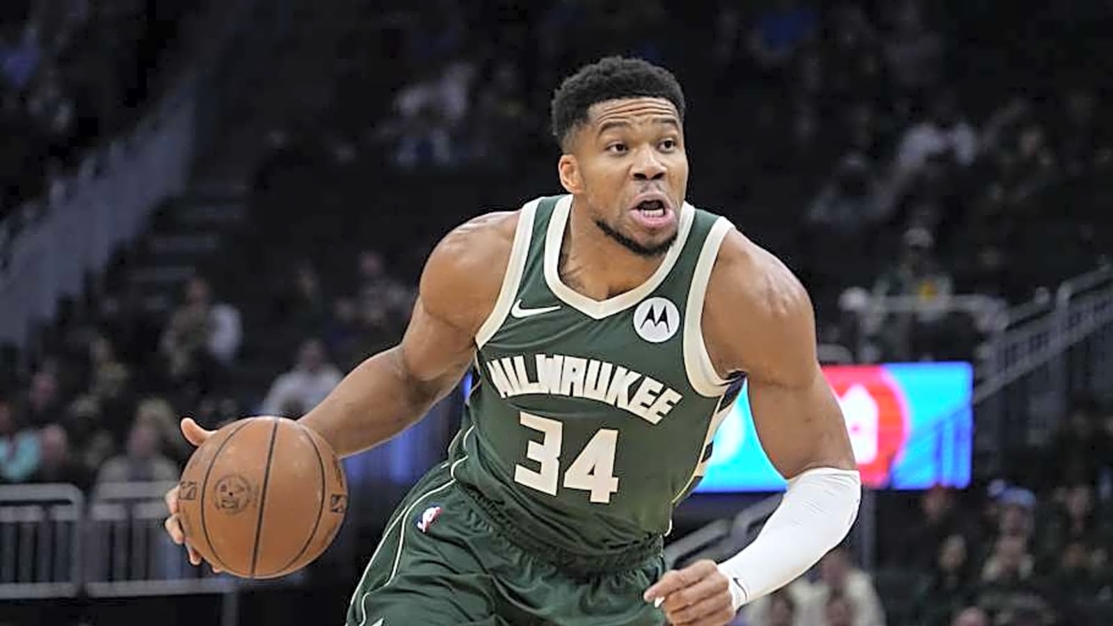 Knicks Get Shocking Giannis Antetokounmpo Trade Update