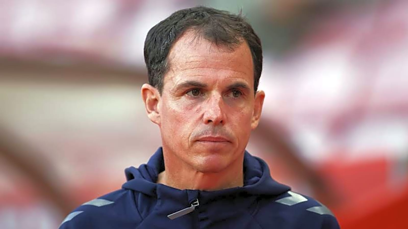 Sunderland Boss Issues Major Update on Everton-Linked Player Amid Exit Links