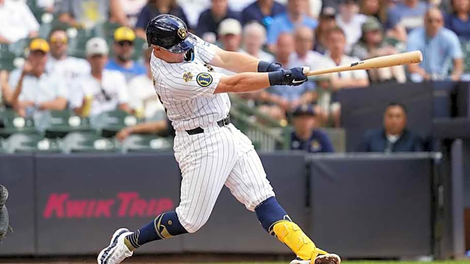 Andrew Vaughn&#39;s `Immaculate&#39; 1st Week With Brewers Continues