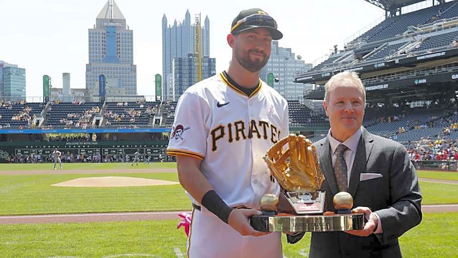Pirates Send Gold Glove Winner to Minors
