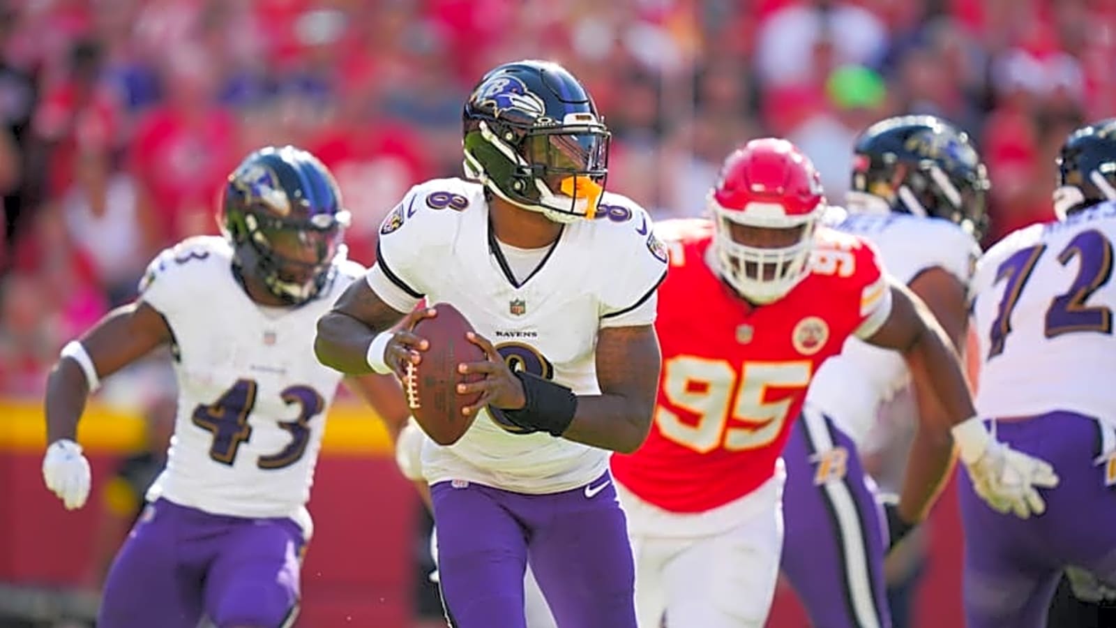Chris Jones Recaps Emotional 24 Hours, Including Big Chiefs Win