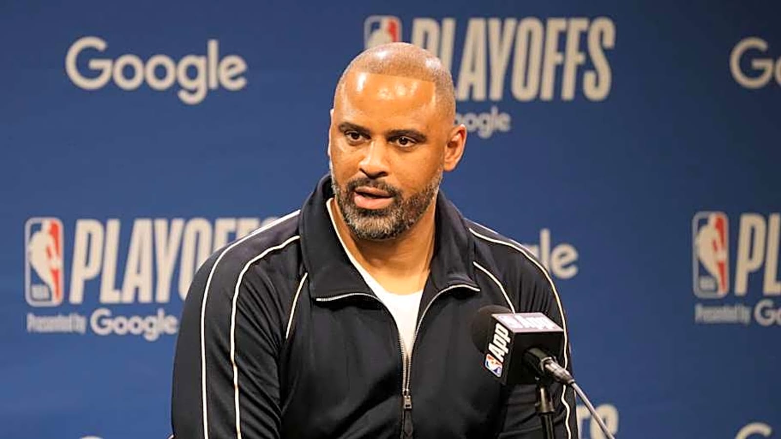 Houston Rockets Sign 7-Year NBA Veteran