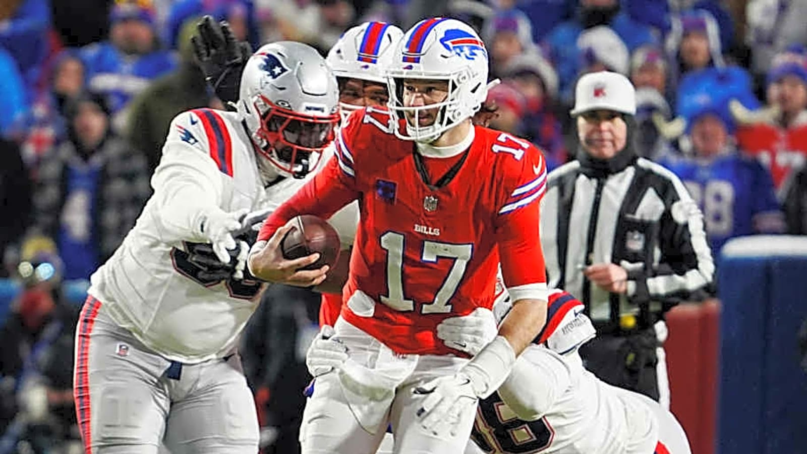 Expert panel unanimously picks Sunday Night Football winner with Bills hosting Pats