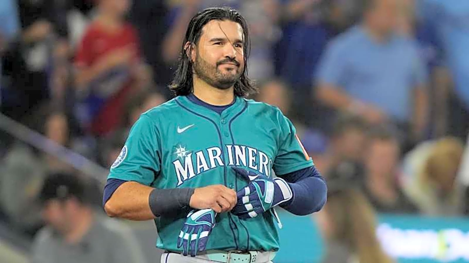 Red Sox 'Poking Around' On 49-HR Slugger Eugenio Suárez