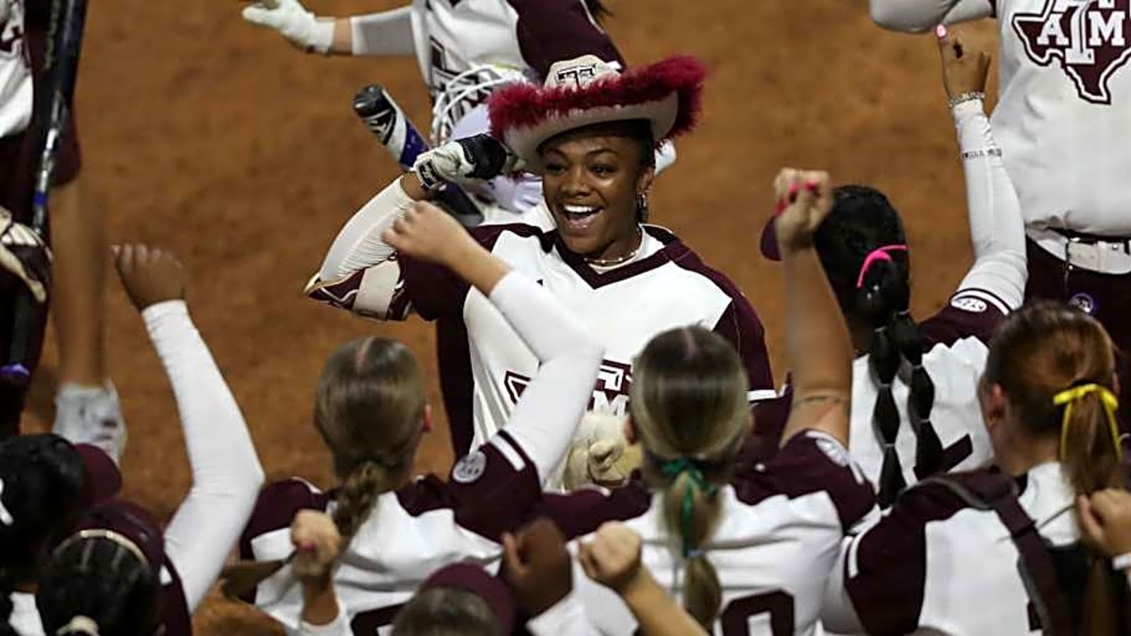 Who Has Texas A&M Softball Added To Roster This Offseason?