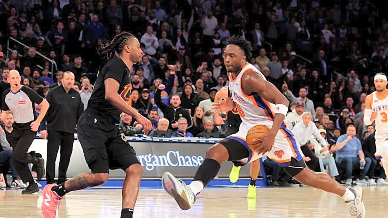 Knicks Must Find Way to Beat Cavaliers