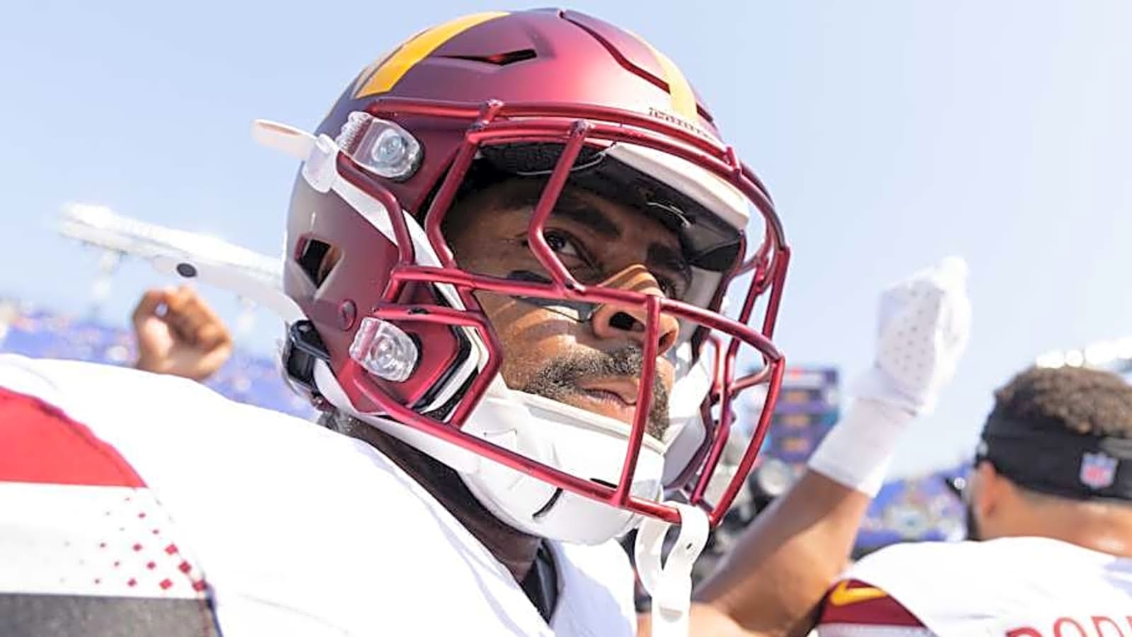 Commanders veteran clinging to relevancy as breakout rookie steals spotlight