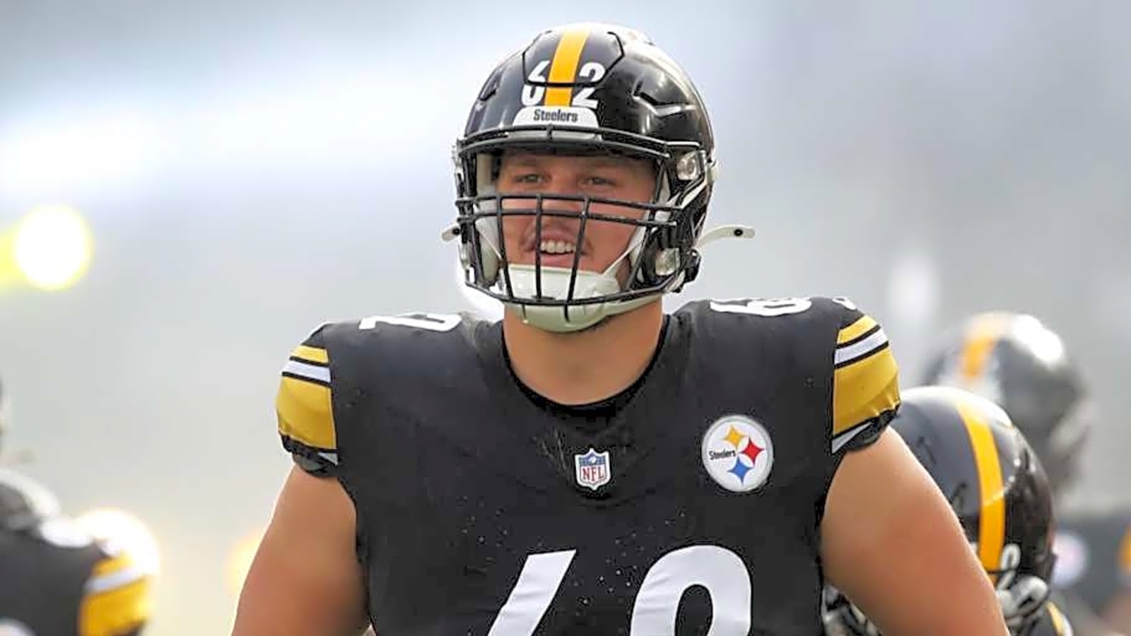 Steelers Re-Sign Veteran OL to One-Year Deal