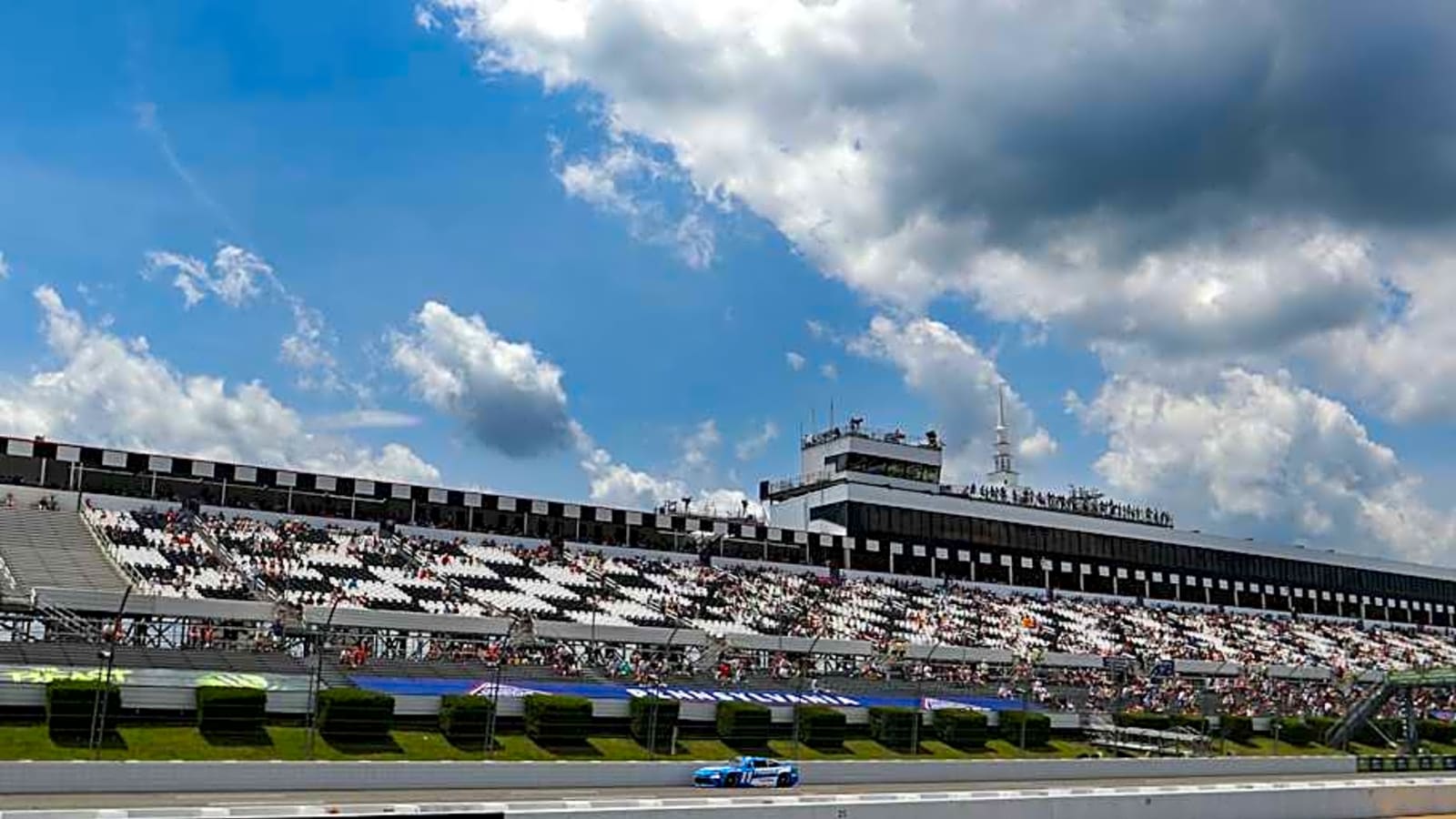 NASCAR Live Race Updates: The Great American Getaway 400 at Pocono