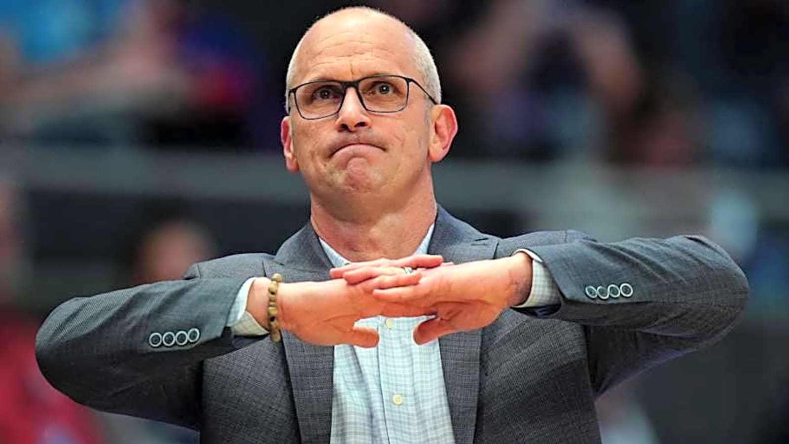 UConn Closer to Healthy Before Illinois Matchup