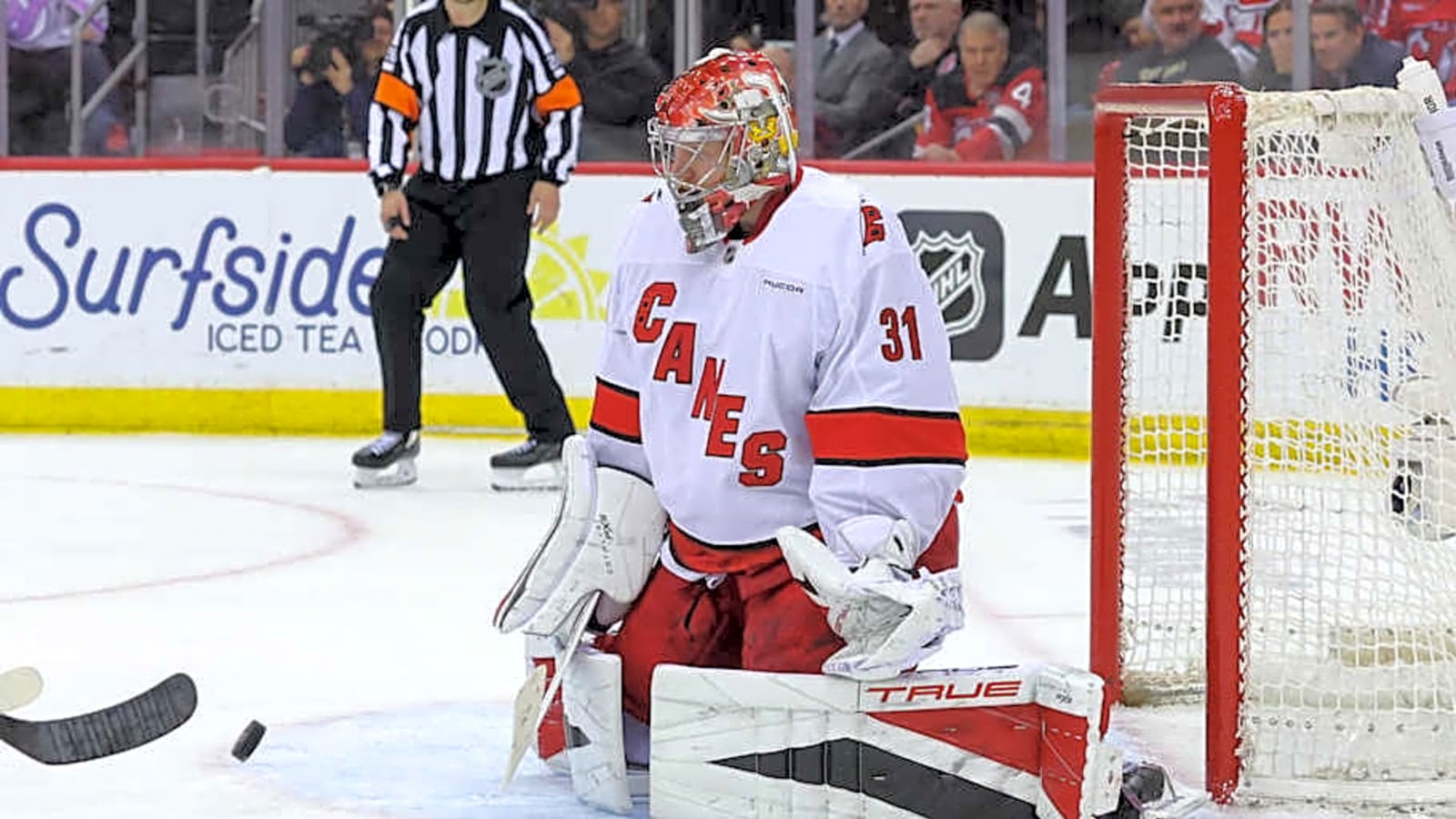 Hurricanes Goalie Absent Following Game 4 Injury