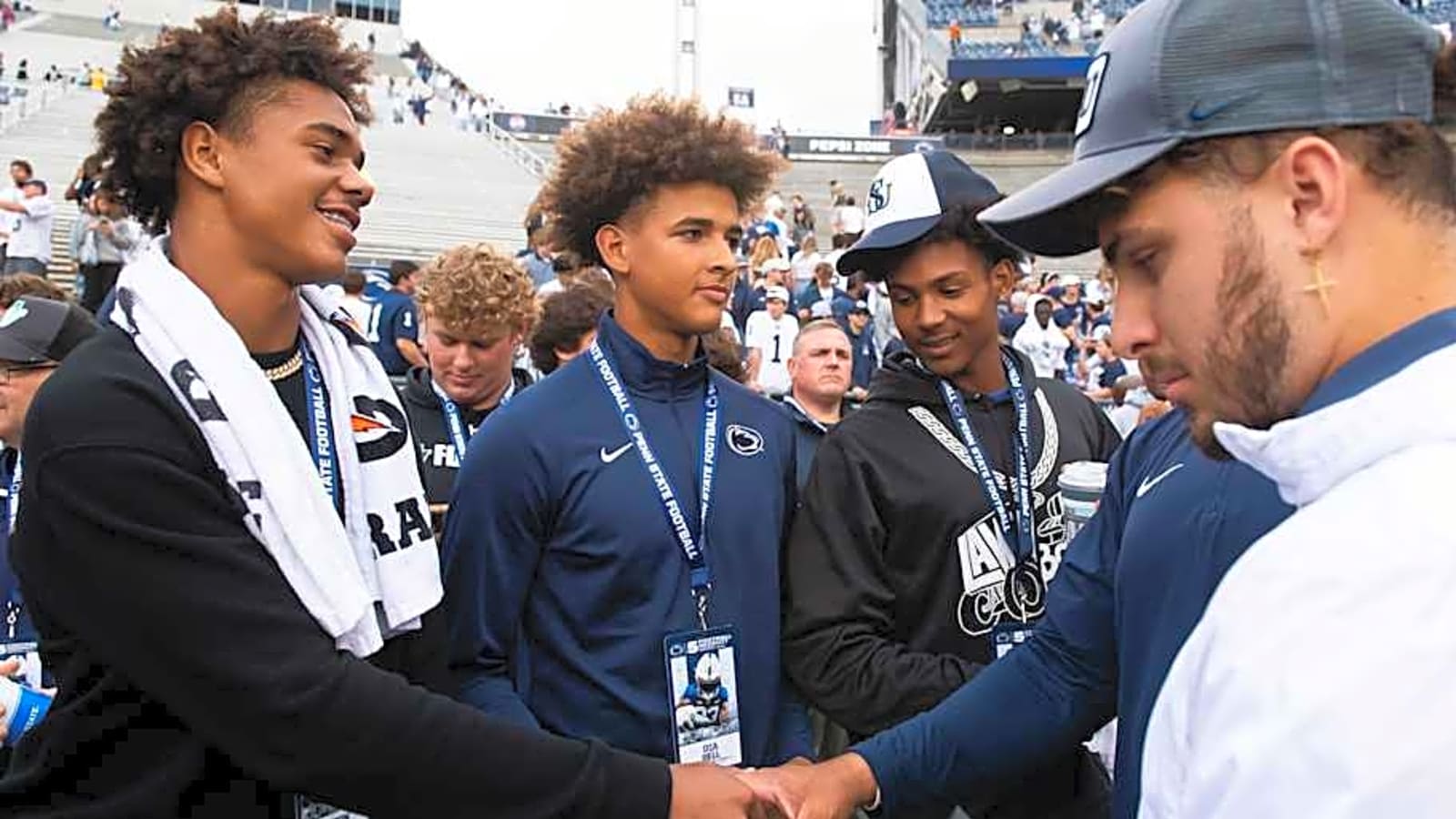 LSU Football Pushing to Flip a Five-Star Texas Longhorns Quarterback Commit