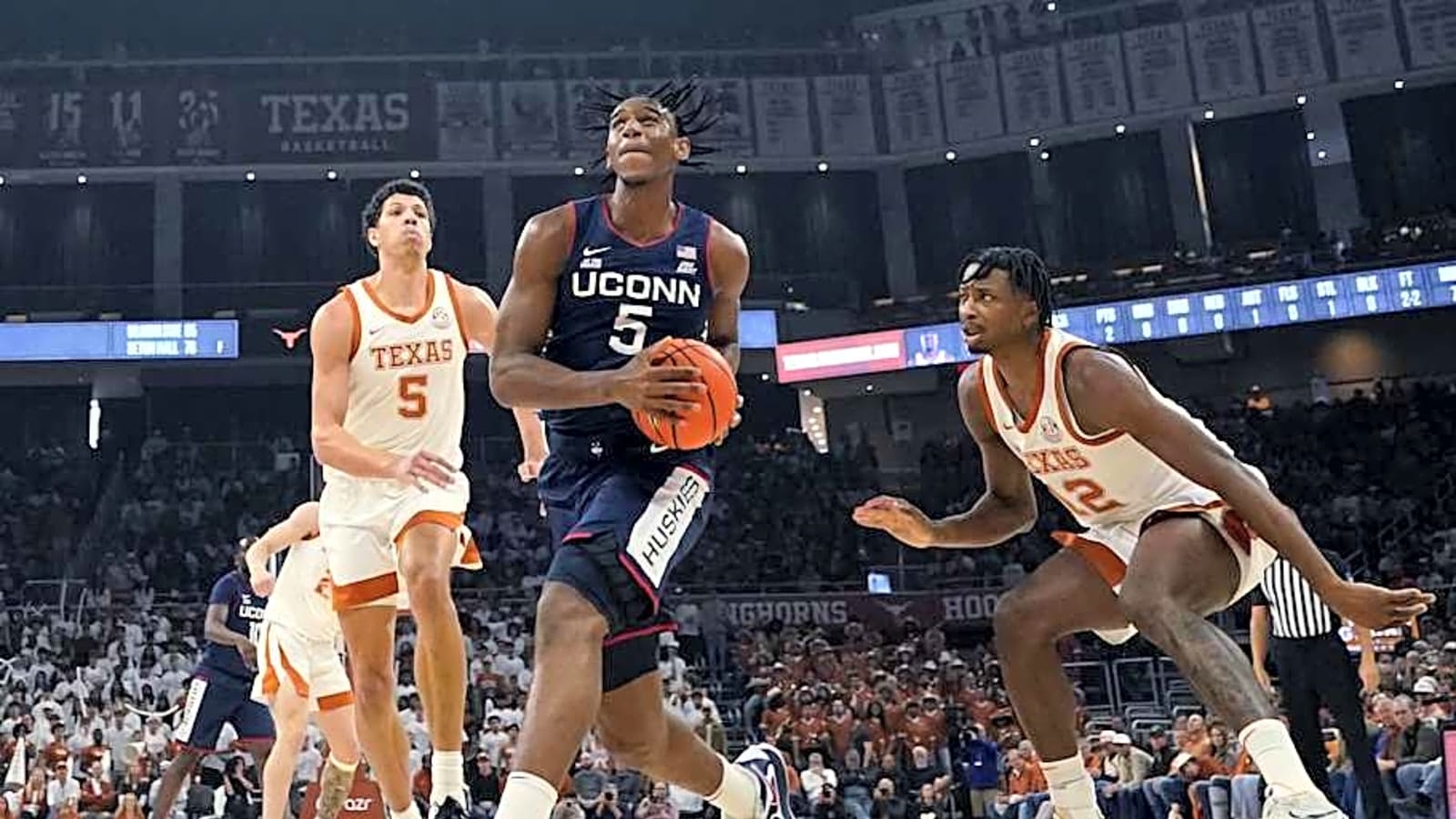 Texas vs. UConn Preview, Projected Starting Lineups