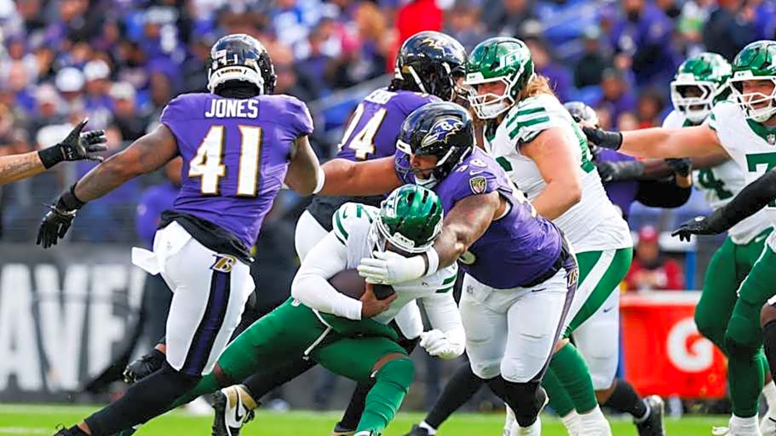 Ravens DE Takes Over in Win Over Jets