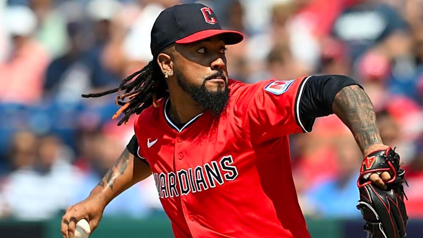 MLB Execs Reveal Surprising Trade Outlook for Guardians&#39; Emmanuel Clase