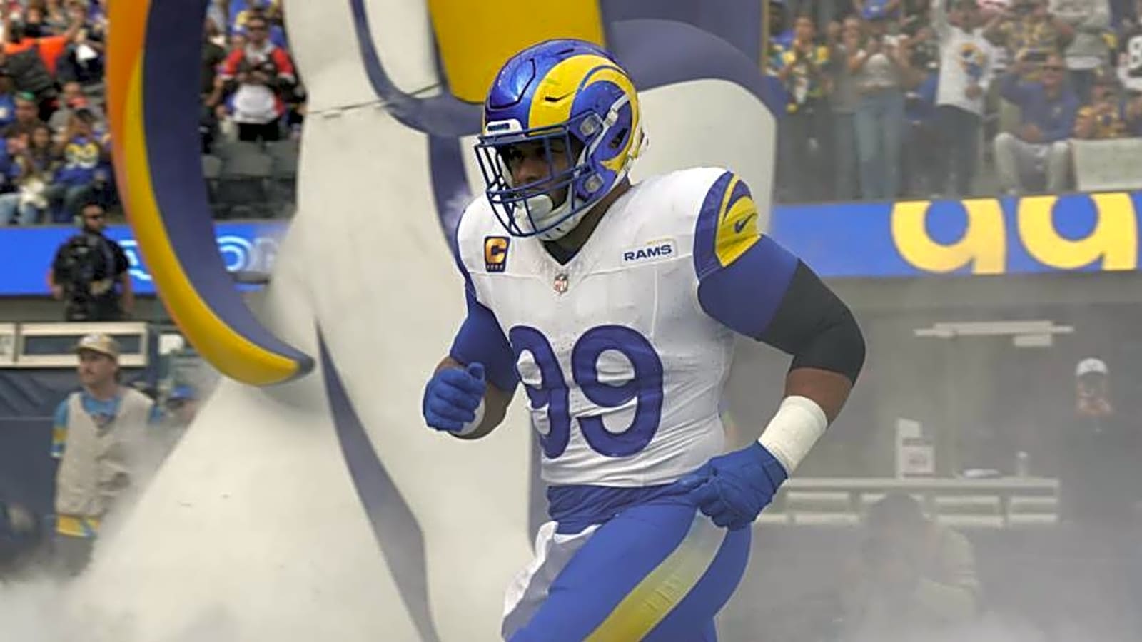 Rams&#39; Aaron Donald Pursuing Bold New Future