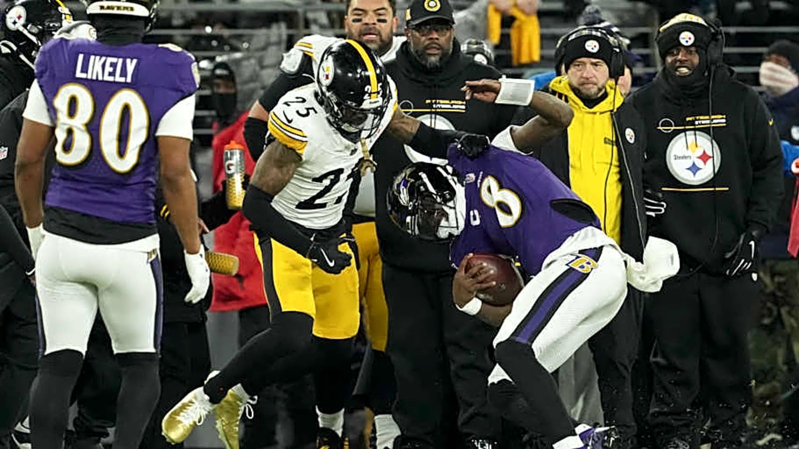 Former Ravens Starter Signs Extension With Rival