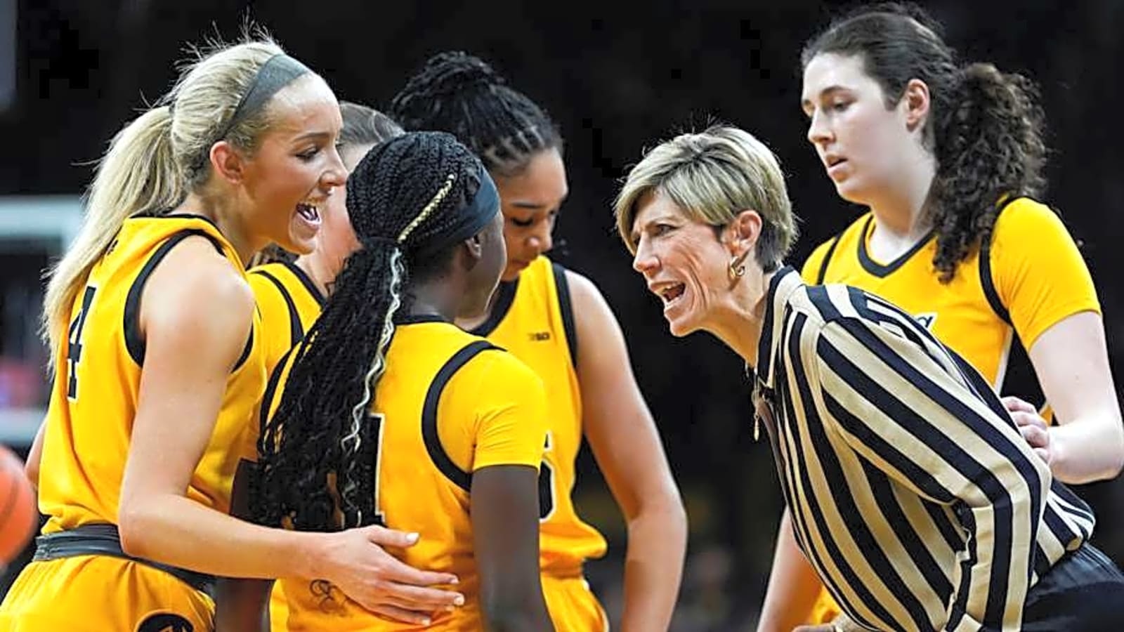 Iowa HC Named to Naismith Coach of the Year Watch List