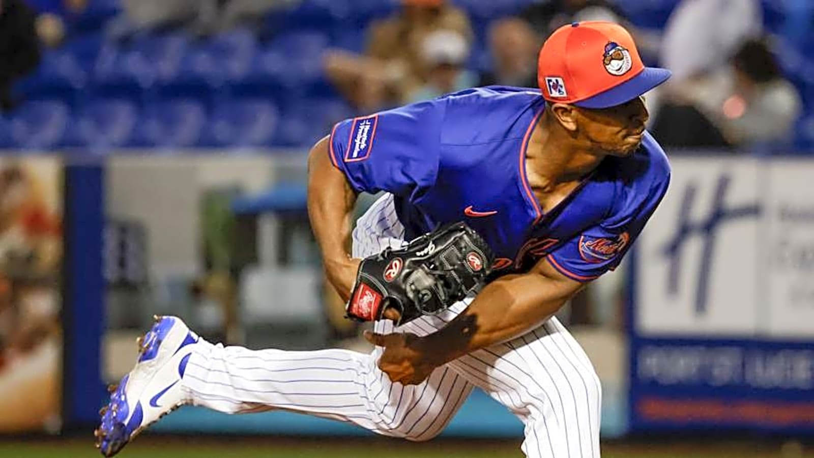 Report: Diamondbacks Sign Former Mets Reliever