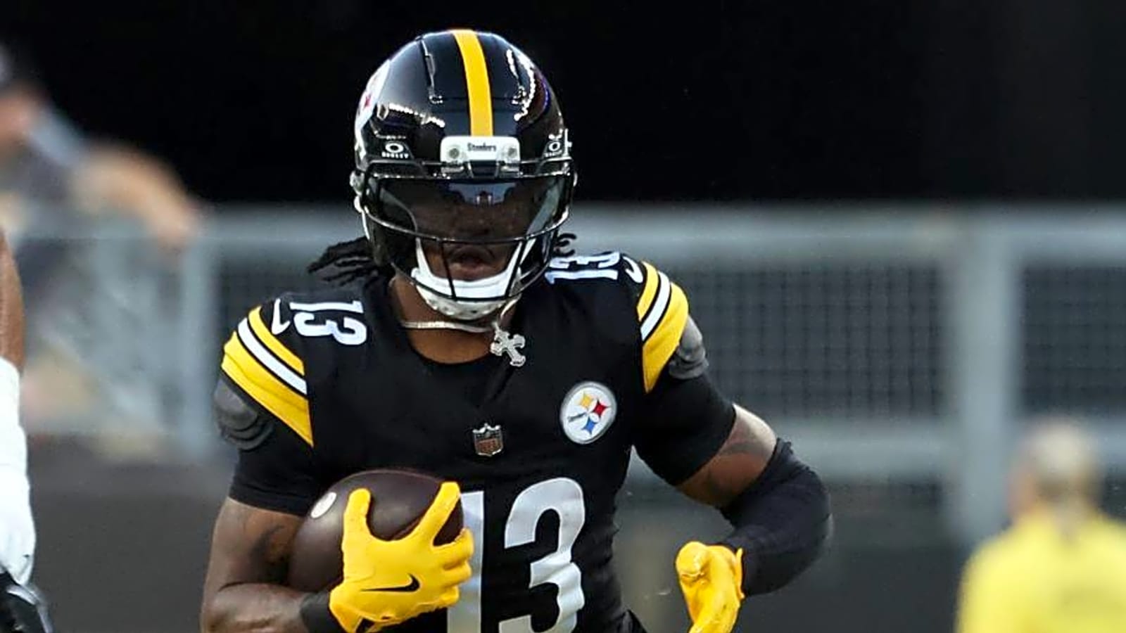 Steelers Should Consider Surprise Trade Candidate
