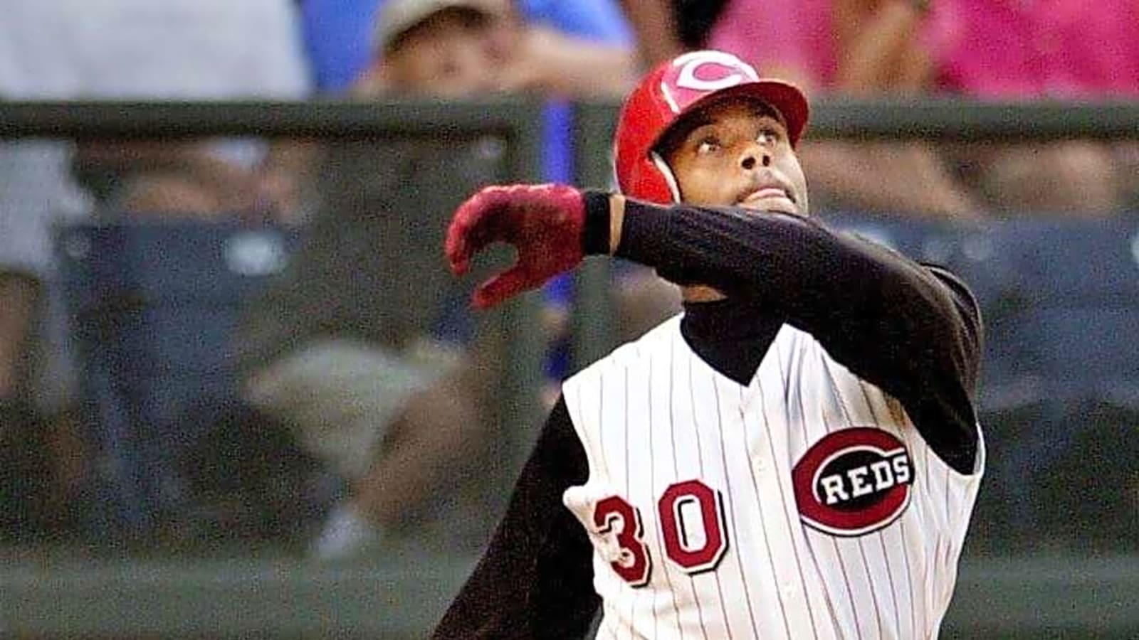 On This Date 21 Years Ago: MLB Legend Ken Griffey Jr. Hits Home Run No. 500 on Father&#39;s Day