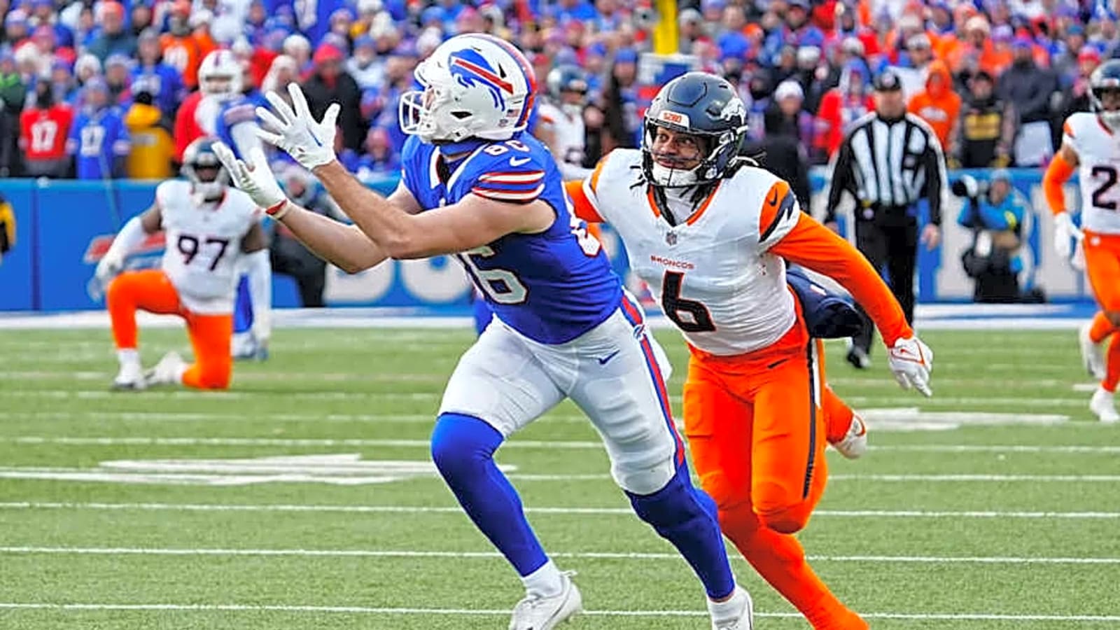 Time ticking on Bills&#39; first-round TE in &#39;make-or-break&#39; season