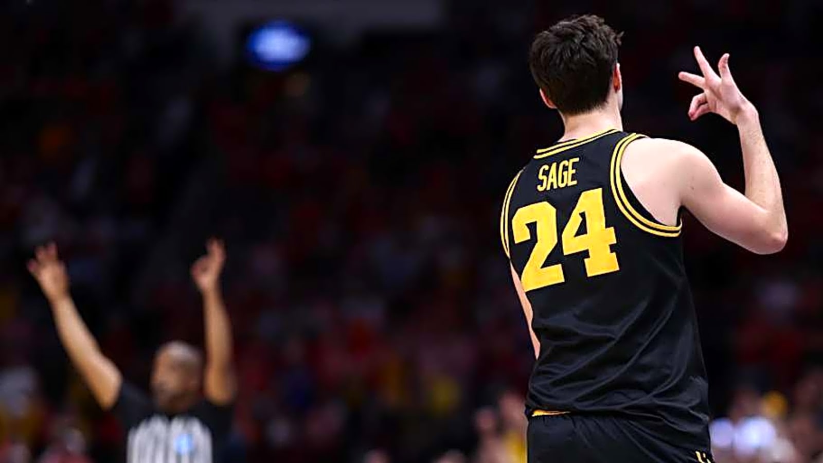3-Point Barrage Fuels Iowa's Sweet 16 Victory Over Nebraska