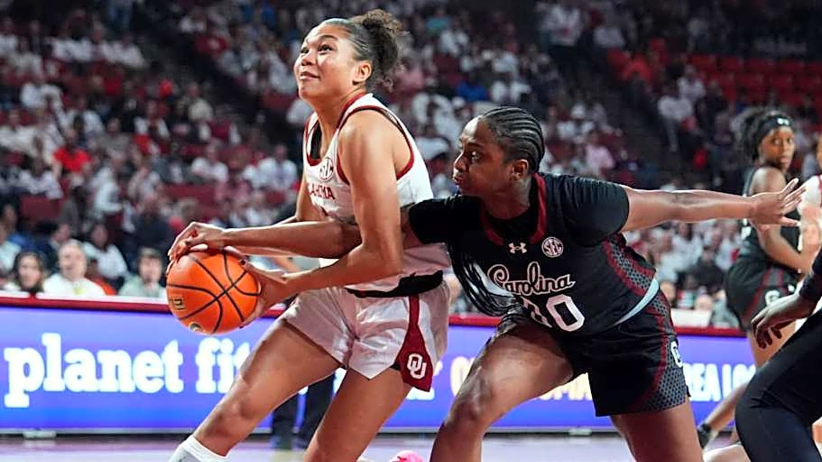 South Carolina Faces Oklahoma in the Sweet 16: Can the Gamecocks Avenge a Regular Season Loss?