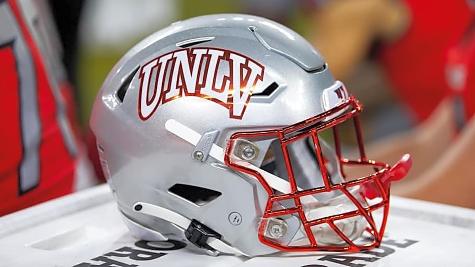 UNLV Hosts Local Star WR Major Pride As Recruiting Battle Heats Up