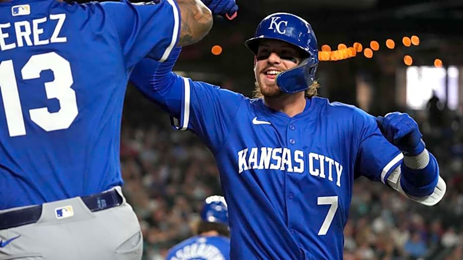Bobby Witt Jr., Salvador Perez Make D-backs Pay as Royals Win Series