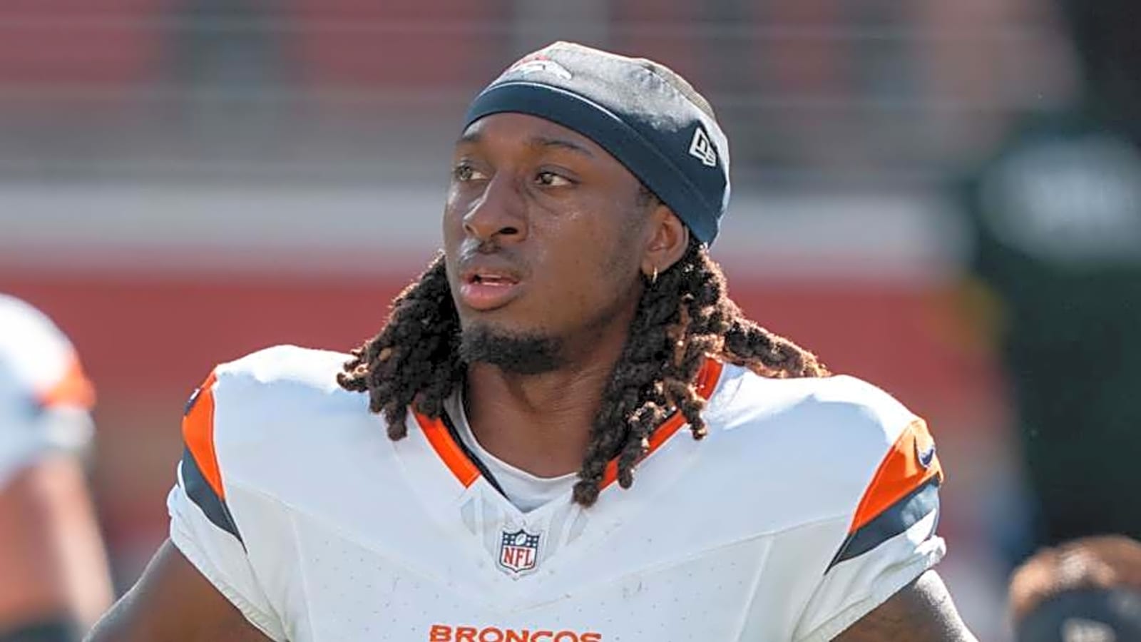 Giants Sign Free-agent Receiver to Reserve/Futures Contract