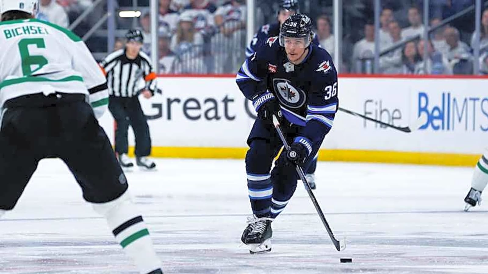 Jets Re-Sign Restricted Free Agent Center