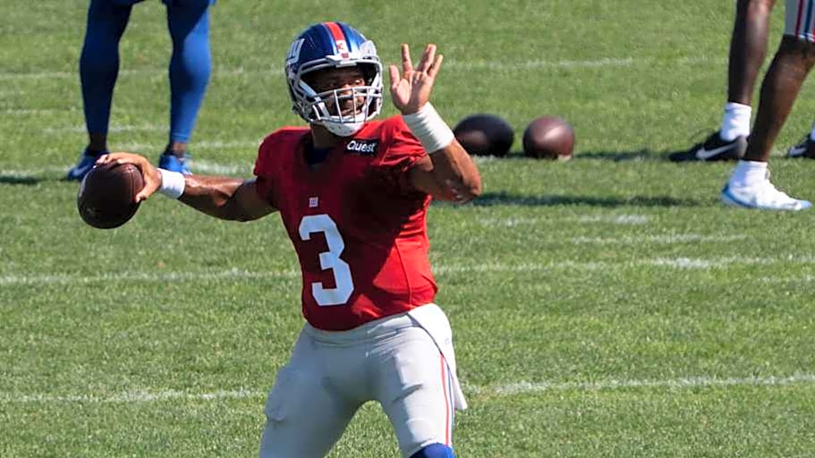 Russell Wilson Praises NY Giants&#39; Offense&#39;s Resiliency