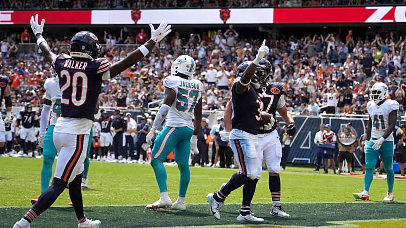 Dolphins player calls out Bears for &#39;fake&#39; toughness