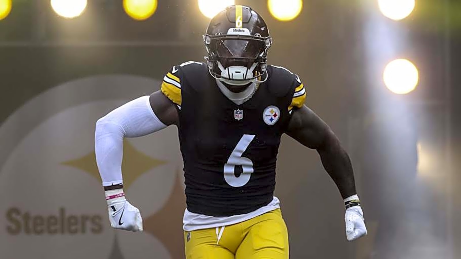 Patrick Queen Makes Eye-Opening Comments About Steelers Struggles