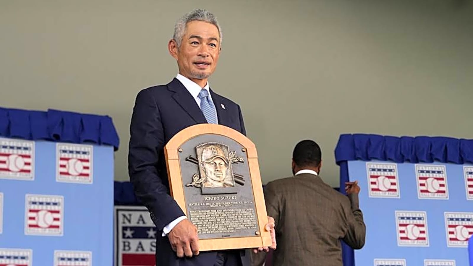 Ichiro Suzuki Opens Up About Signing With Miami Marlins