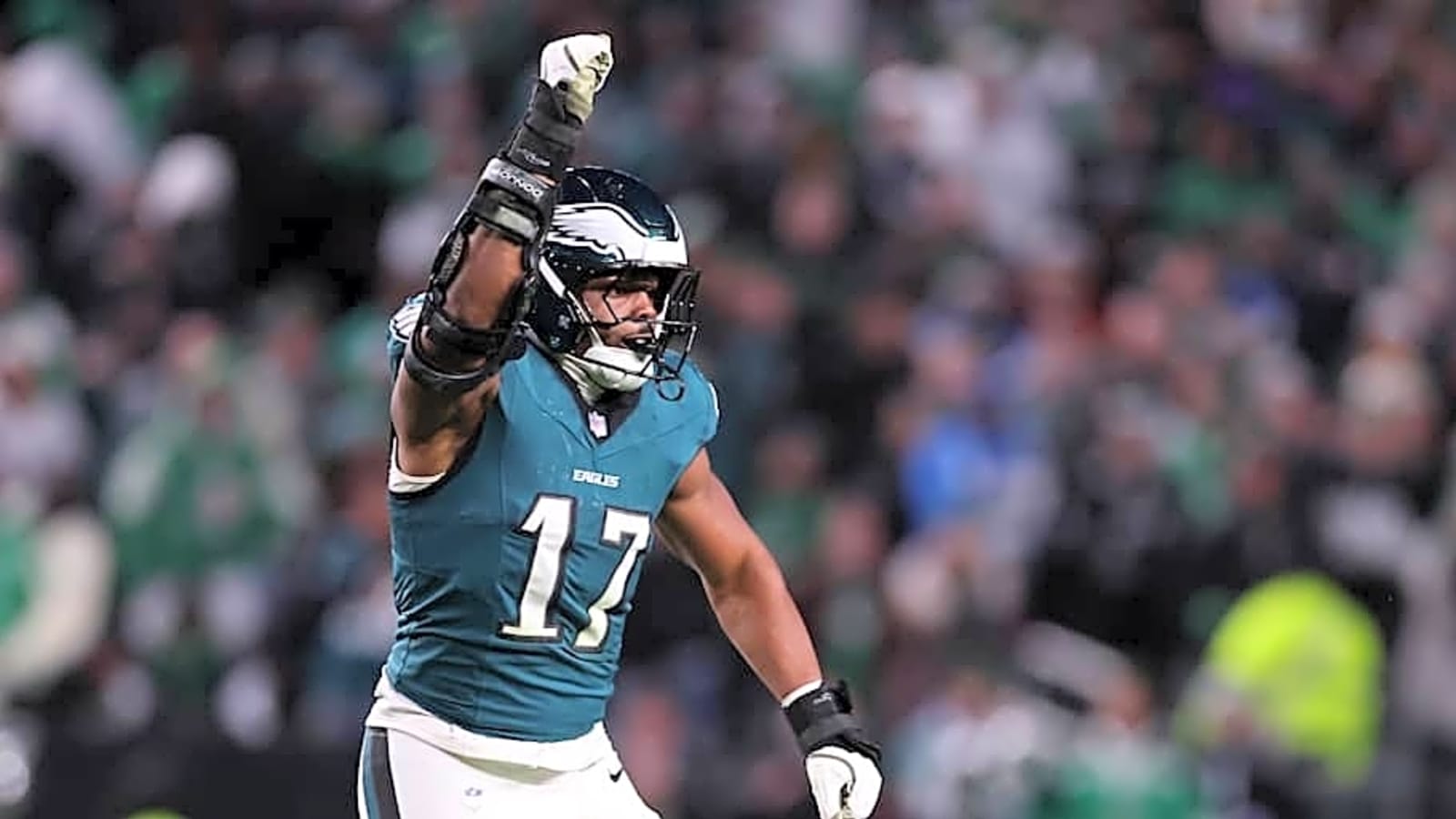 Eagles Face Potential Loss of Nakobe Dean