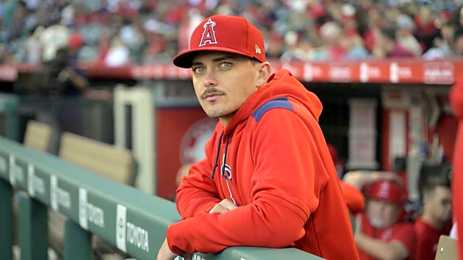 Angels Notes: Pitcher Sent Back to Dodgers, All-Star Linked to Halos, Trade Deadline Plans
