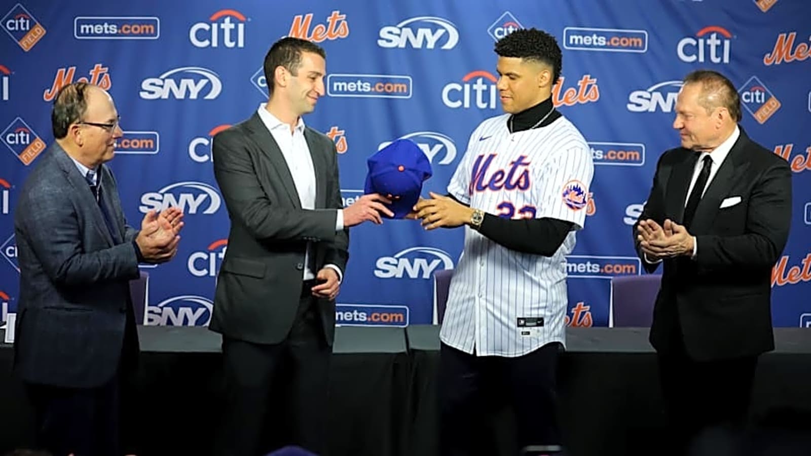 Insider ranks New York Mets as top five front office