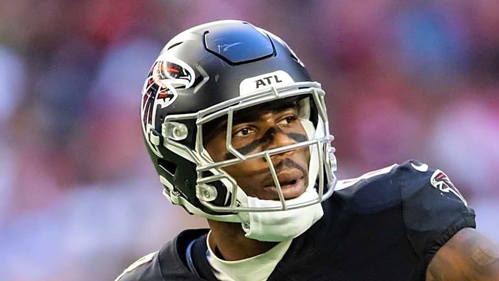 Carolina Panthers should consider potential superstar in free agency